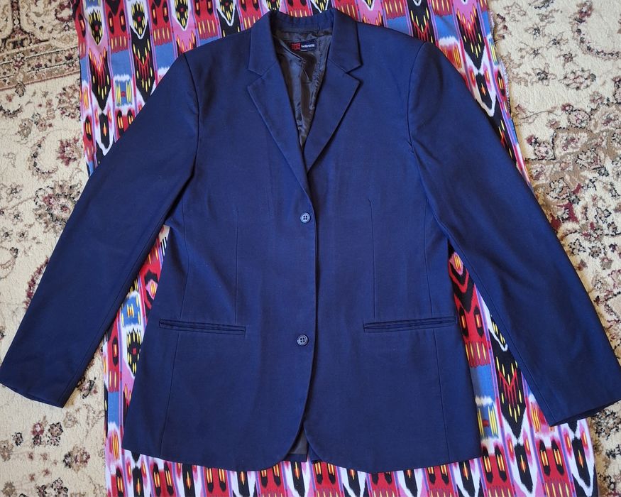 Школьный костюм