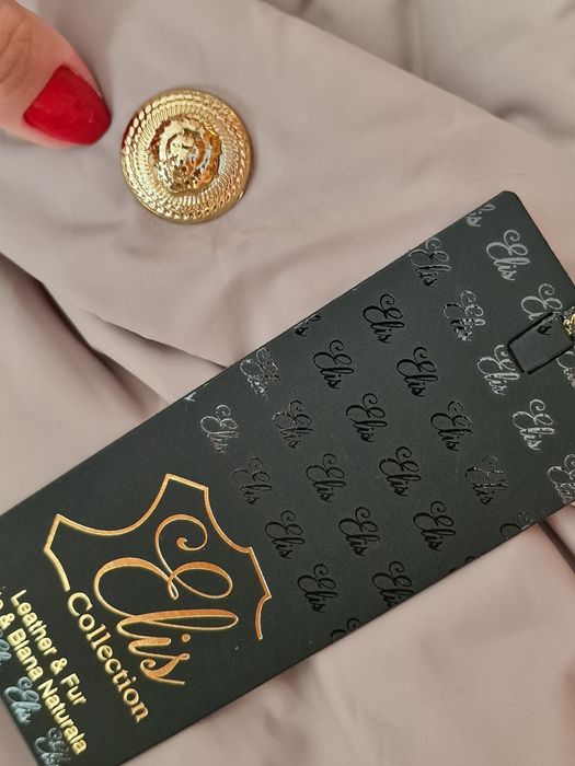 Haină matlasata, guler si maneci detasabile, diverse marimi