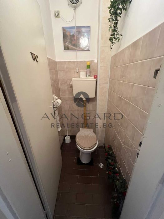 оф.23877 Обзаведен тристаен/ Стария град