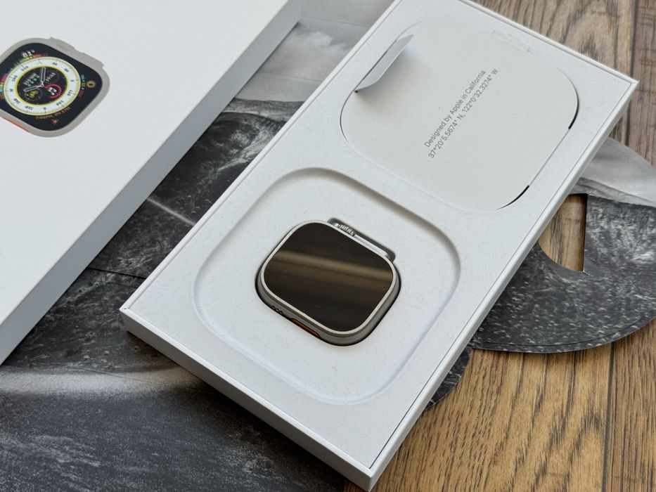 Apple Watch Ultra 49mm Titanium