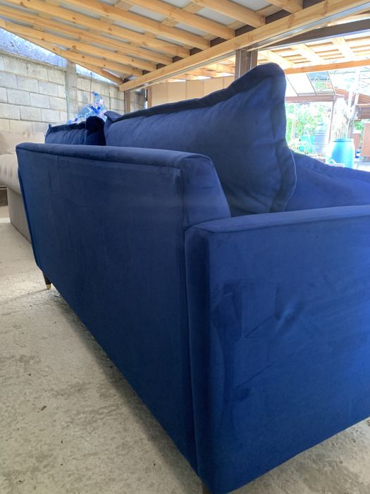 Двуместен диван !!!