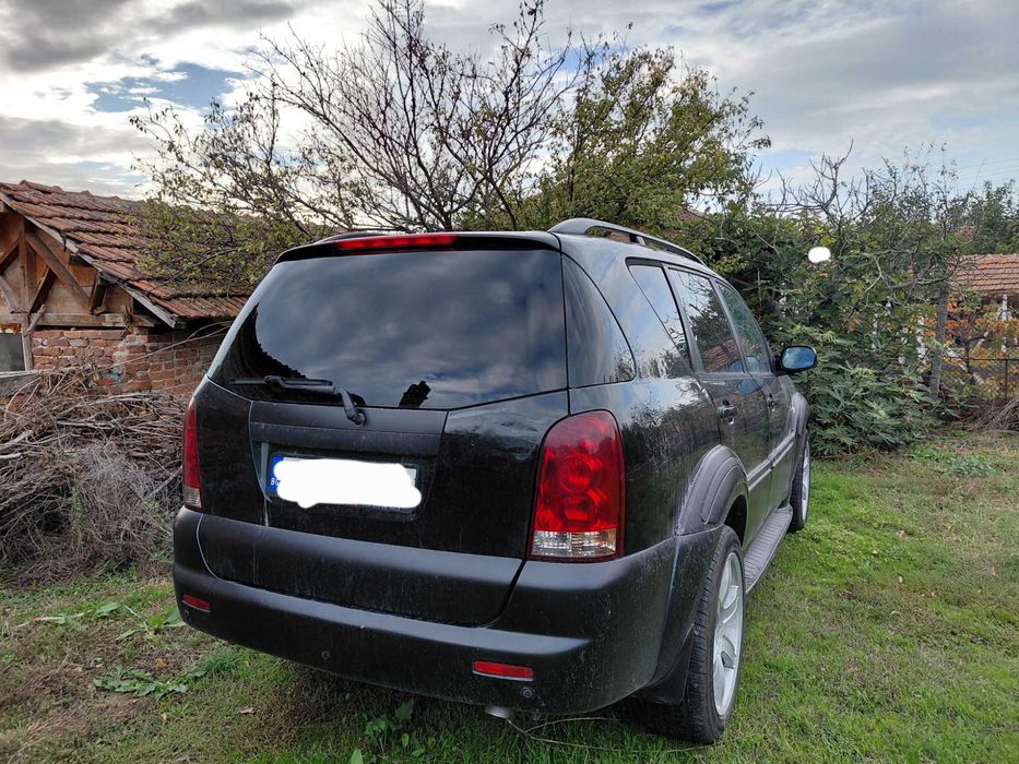 Санг Йонг Рекстън