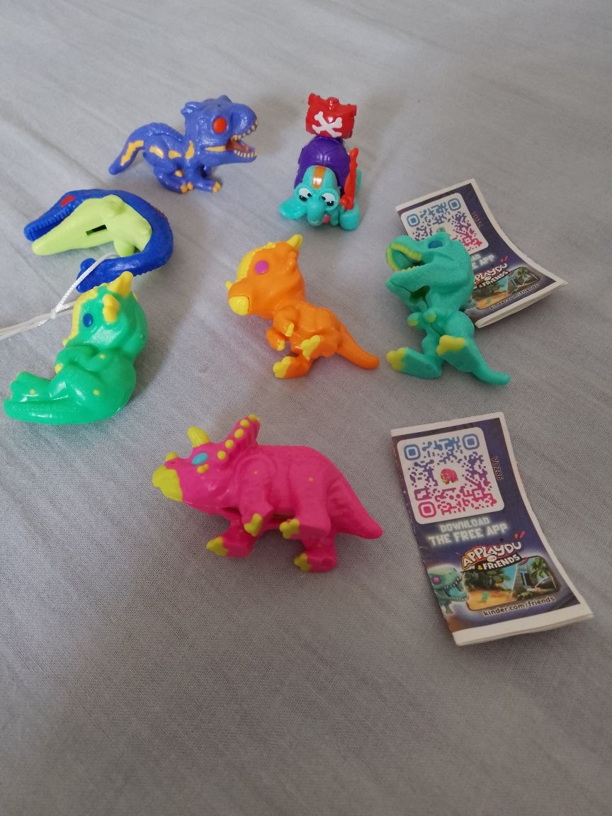 Lot figurine Kinder Joy