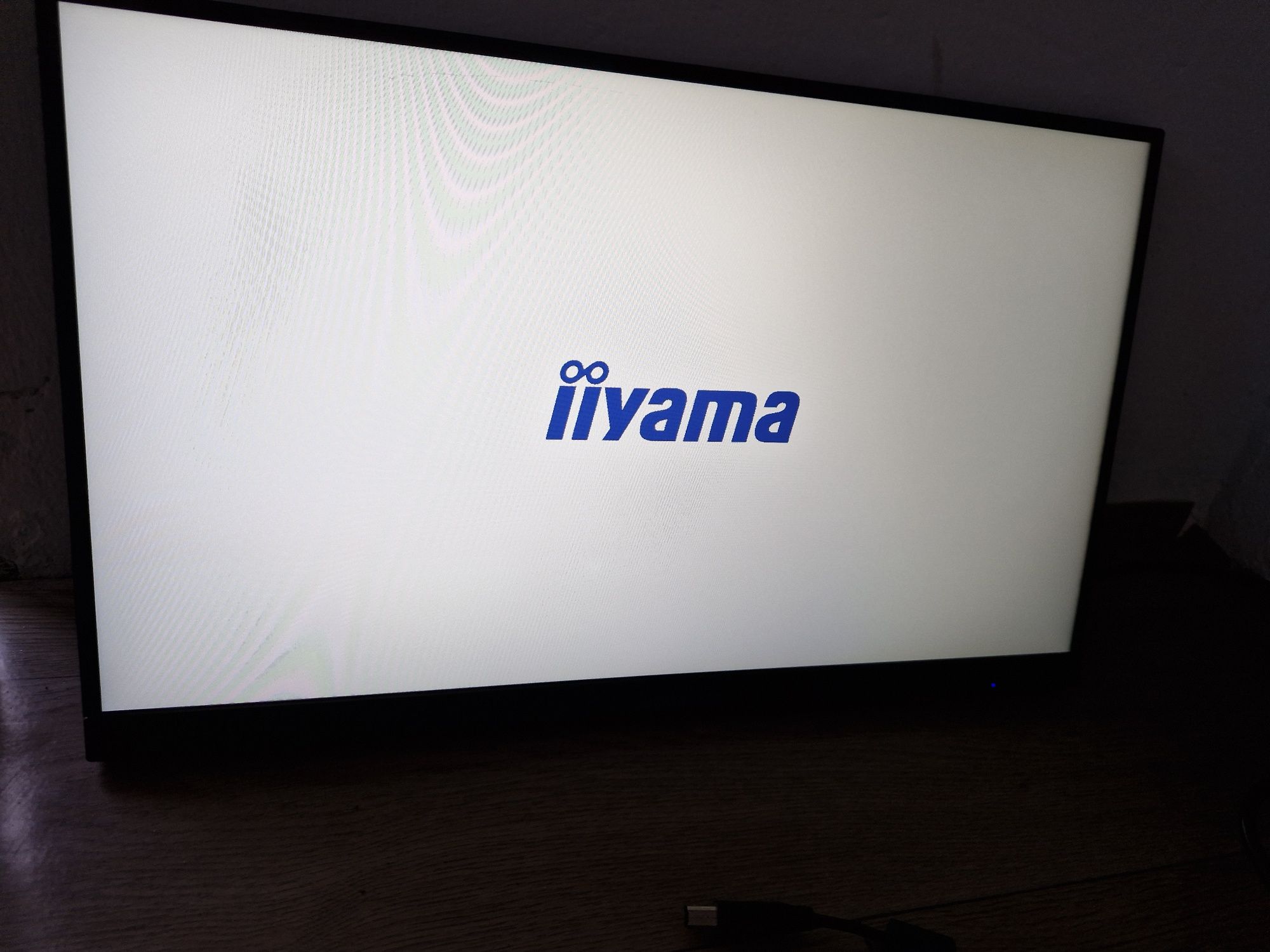 Монитор 21.5" Iiyama T2252MSC