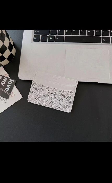 Card holder goyard