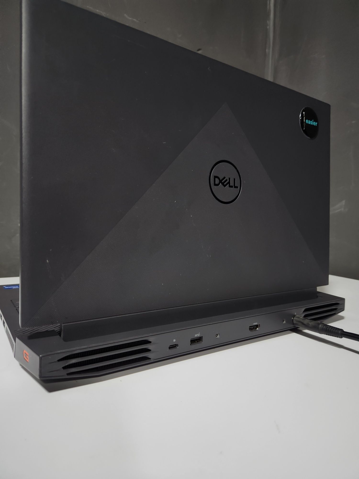 Ноутбук/i5 11400h/SSD 512/ozu 8/