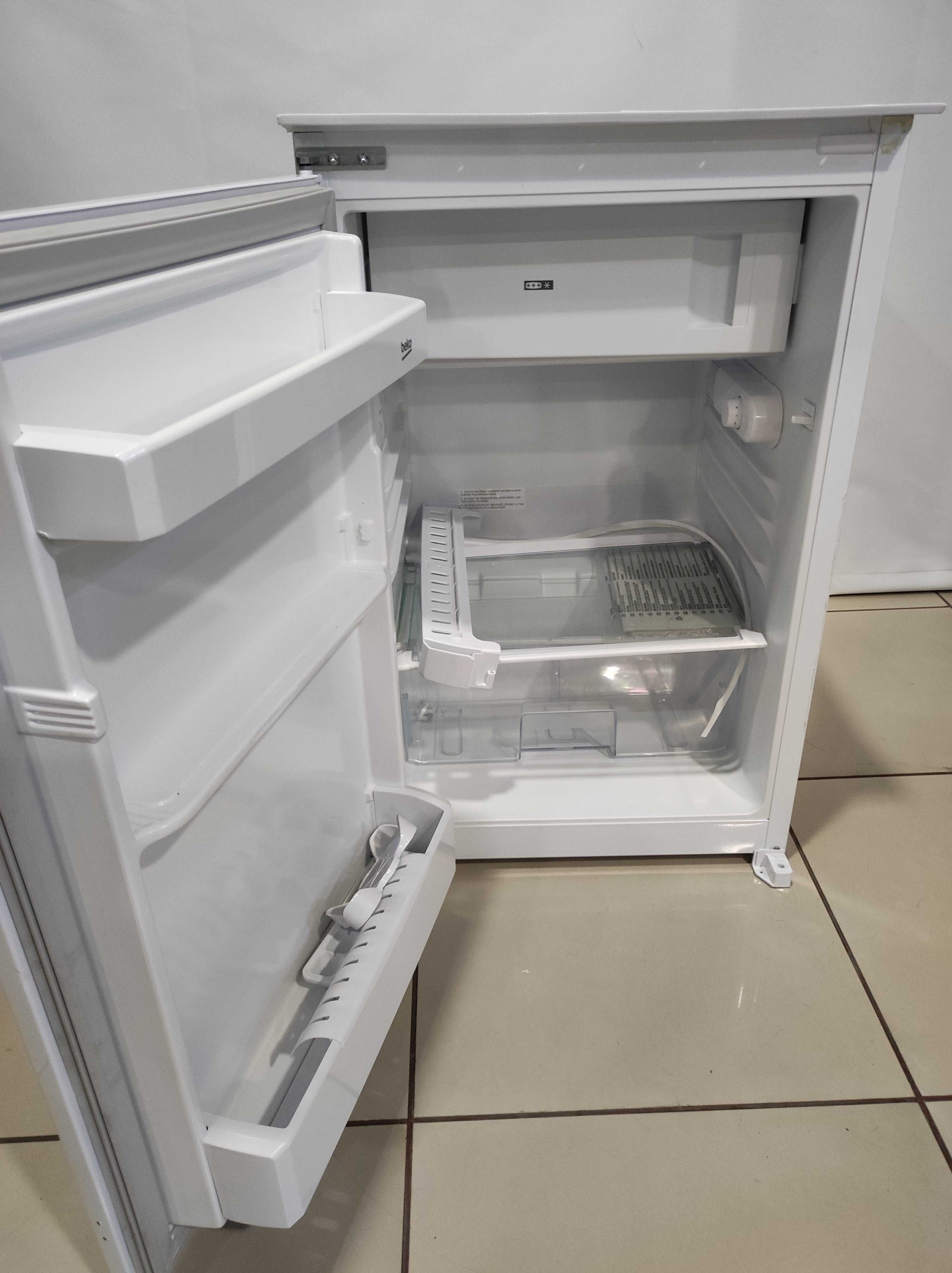 Хладилник за вграждане Beko S54121B