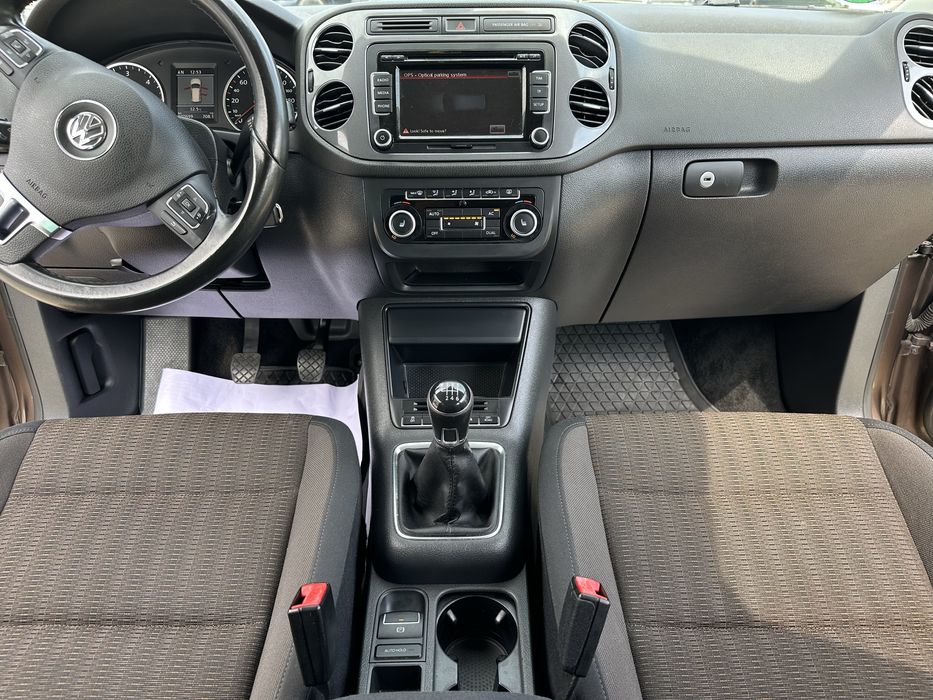 VW TIGUAN 4X4 an 2012 pe Acte/ 2.0tdi-140cp/Navi Mare/Climă/IMPECABIL!