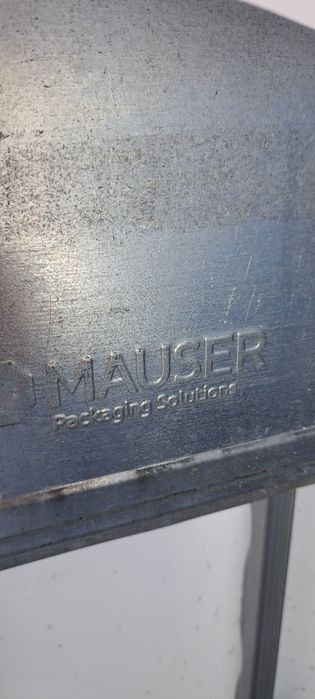 Bazin 1000 litri tip IBC