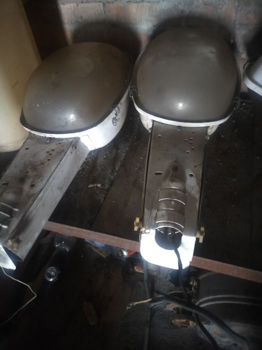 Фонарь уличного освещения