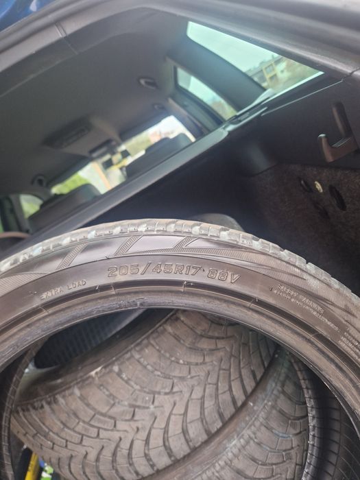 Зимни гуми Falken eurowinter hs01 205 45 R17