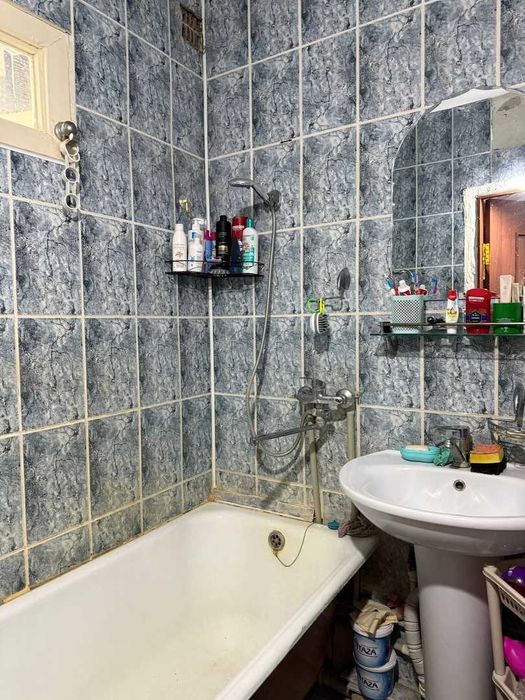 Продам 1 ком квартиру по горячей цене!!!