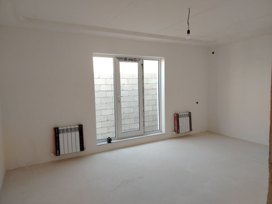 Ховли сотилади 2этажли