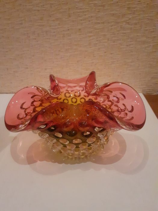 Продаётся комплект из чешского стекла