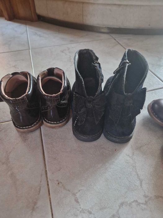 Детски обувки и ботуши