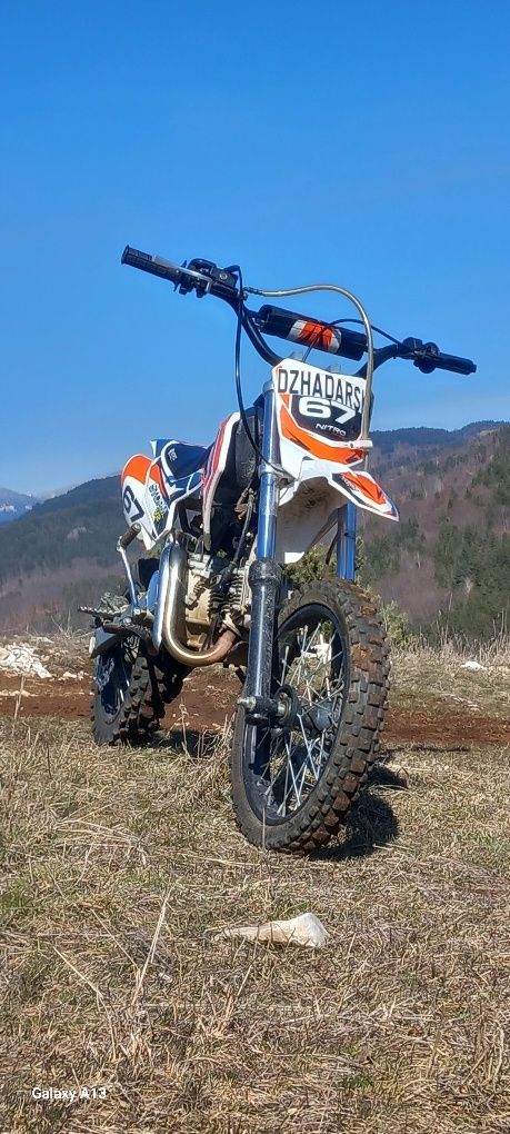 125cc Кросов мотор Може бартер за Ендуро или Kukirin.