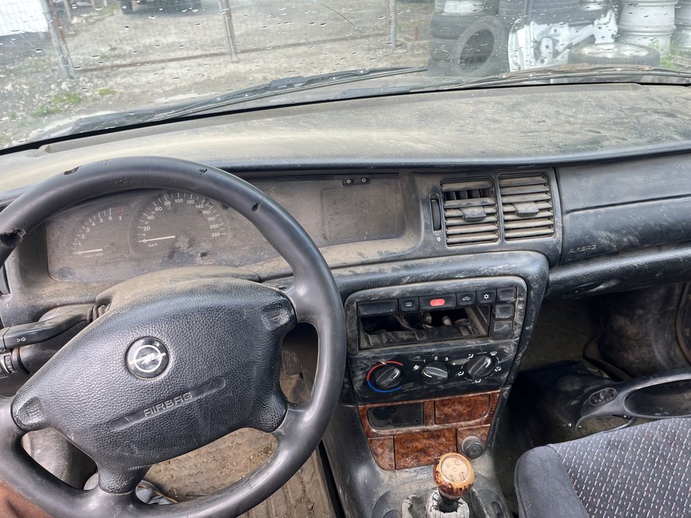 opel vectra b 1.6i 101кс на части
