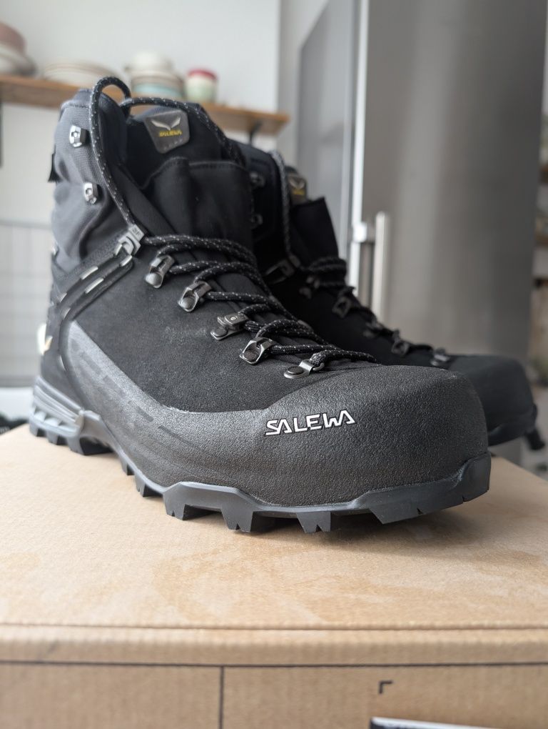 Нови Salewa Ortles Ascent Mid GTX M 46