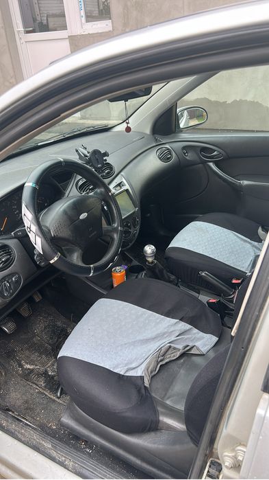 Ford focus 1 an 2002