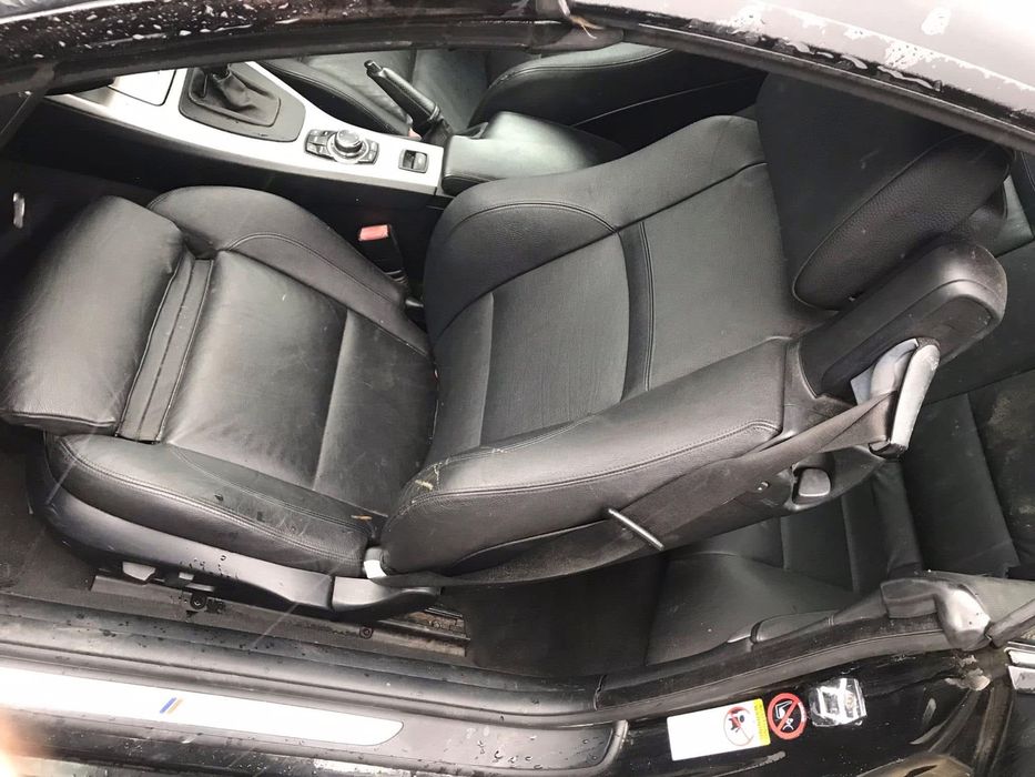 Dezmembrez BMW 330d E93,Motor 3.0d 245cp N57 ,NAVI CIC, volan M