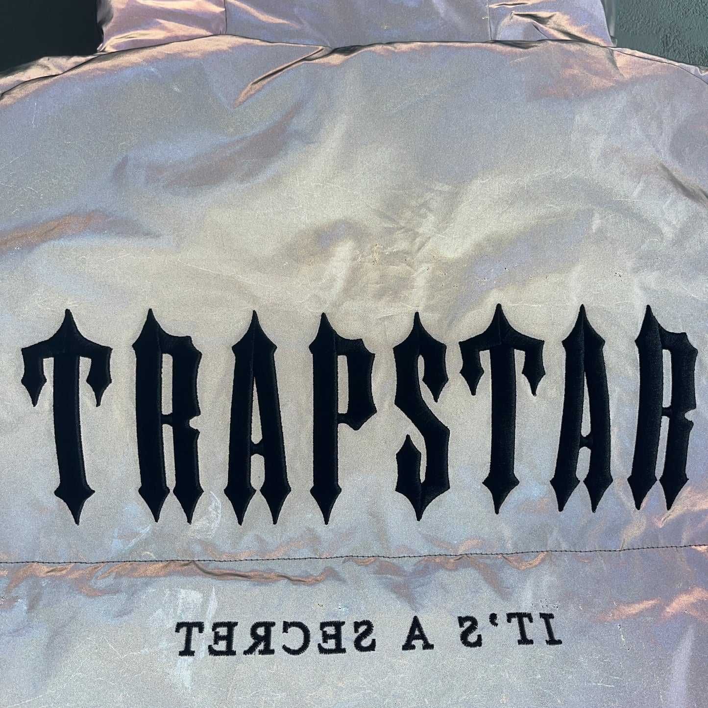 Trapstar /decoded puffer 2.0 *REFLECTIVE*/