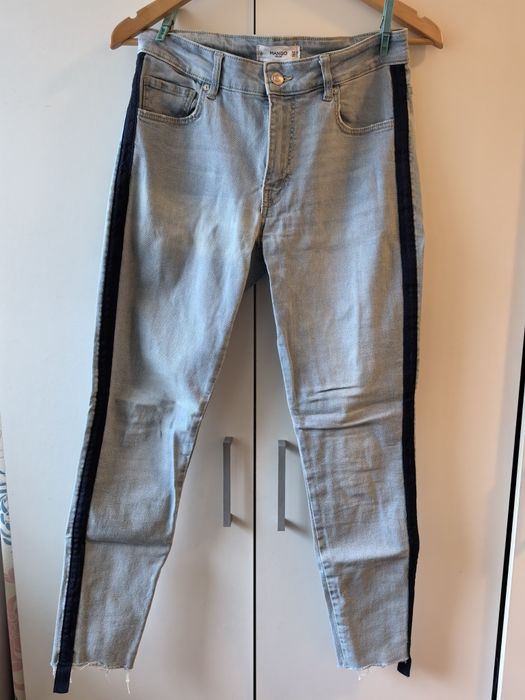 Blugi skinny Mango, cu model pe picior, măsura 38