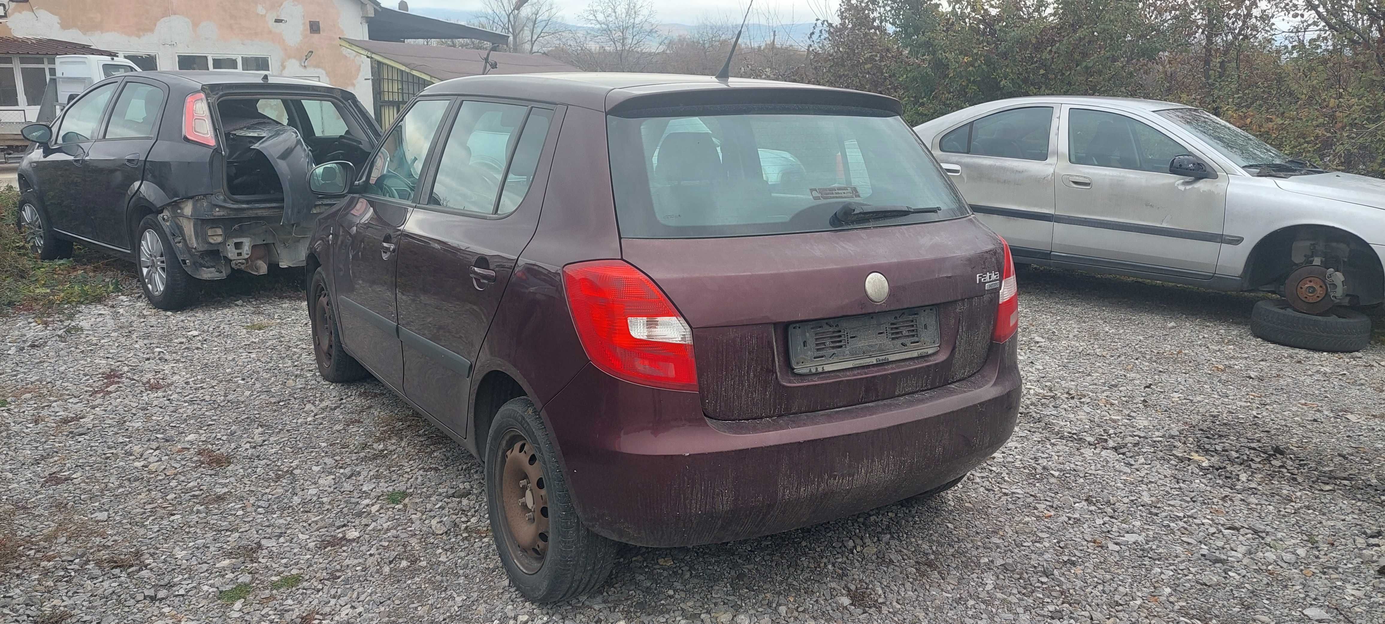 Skoda Fabia 1,2 i , Шкода Фабия на части!
Януари 2010
