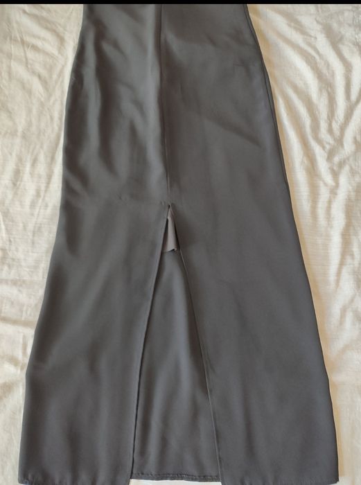 Черна дълга рокля