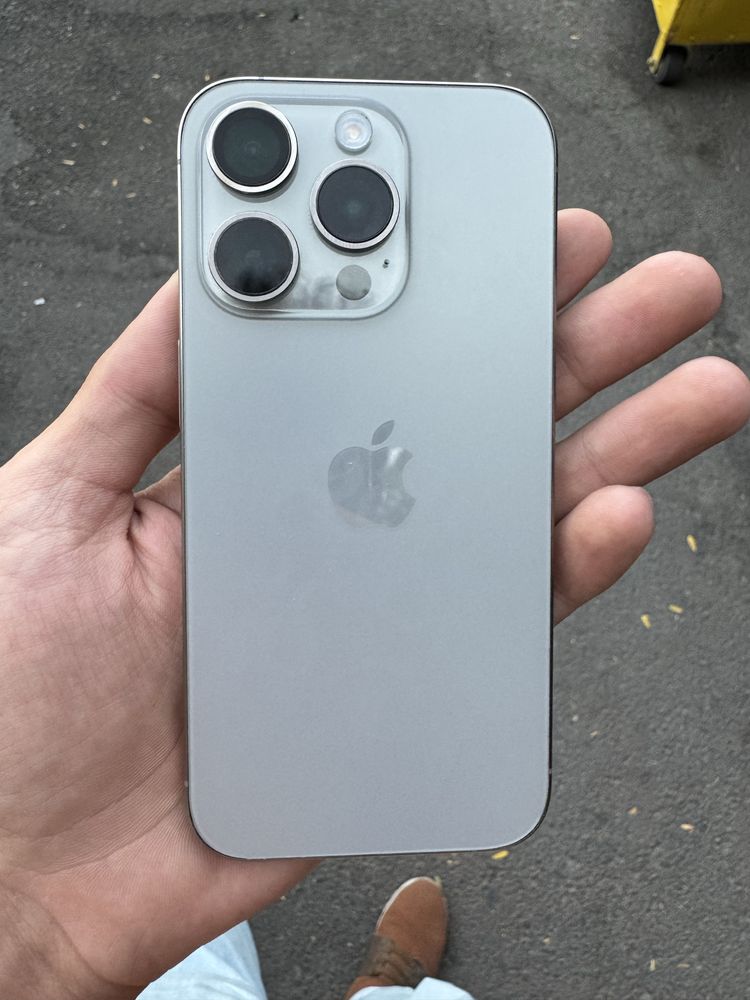 Iphone 15 pro yomkost 92%