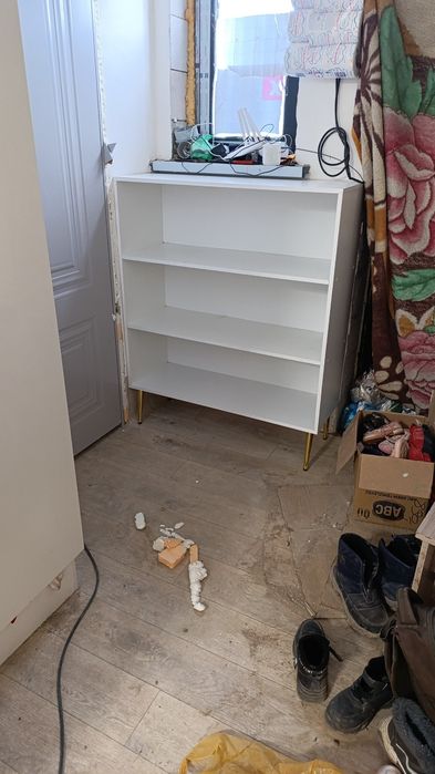 Открытый шкаф, обувница белая