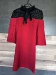 Rochie ocazie rosie cu plasa neagra