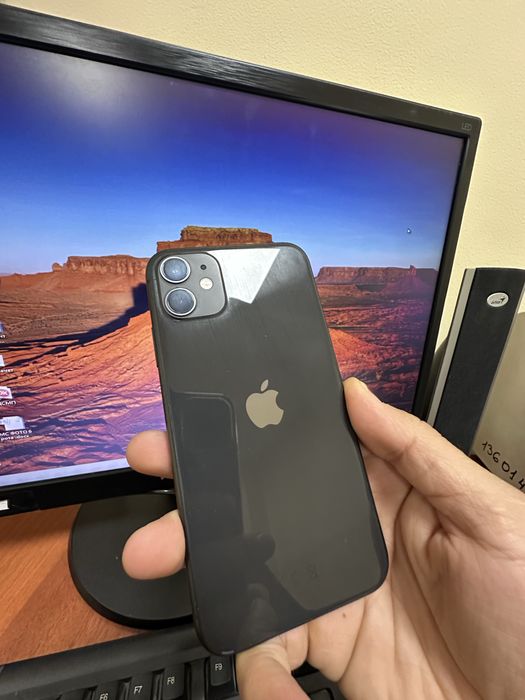 iPhone 11, 128 GB черный