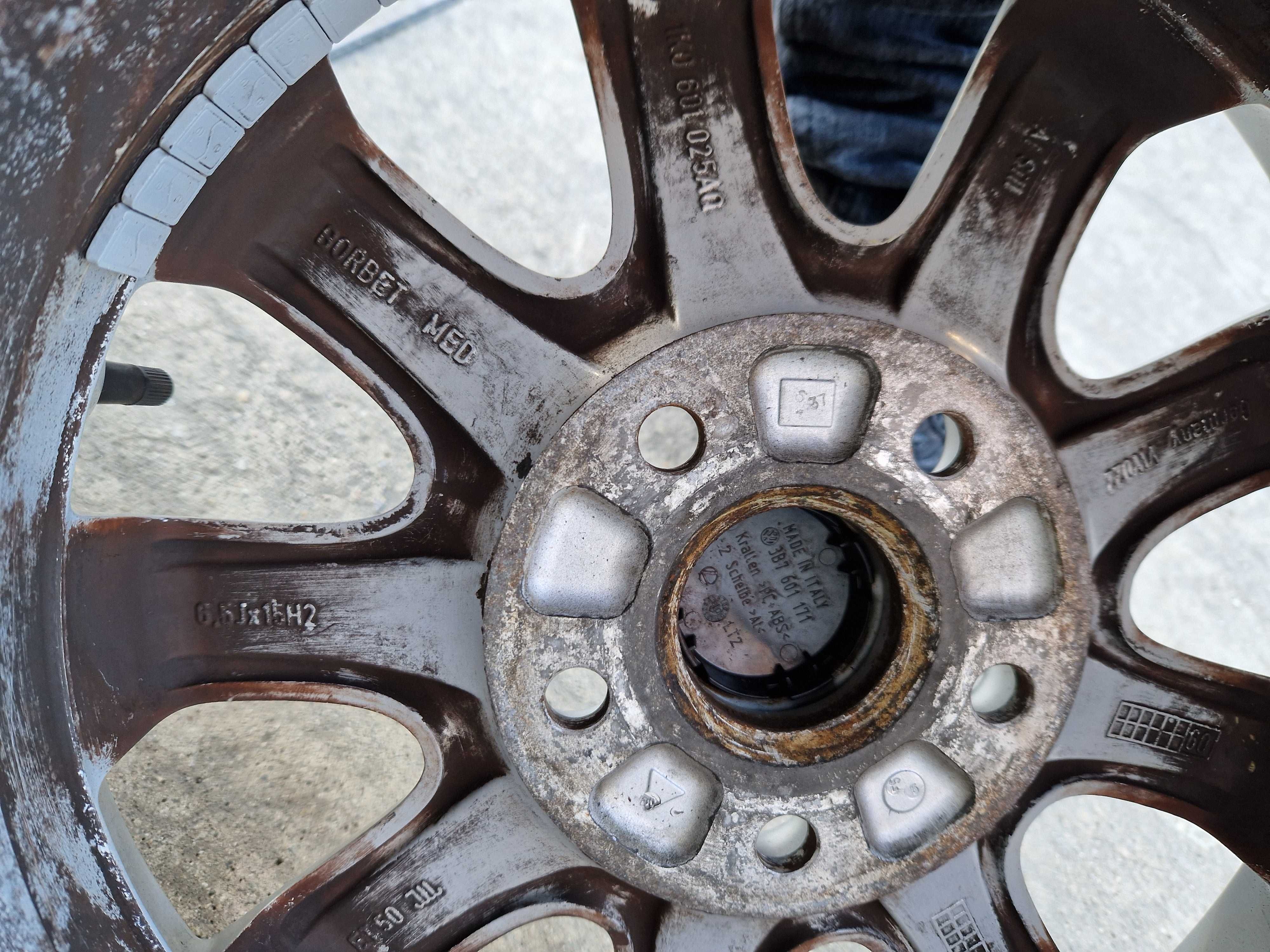 Джанти  VW  15'' с гуми DUNLOP 195/65/15