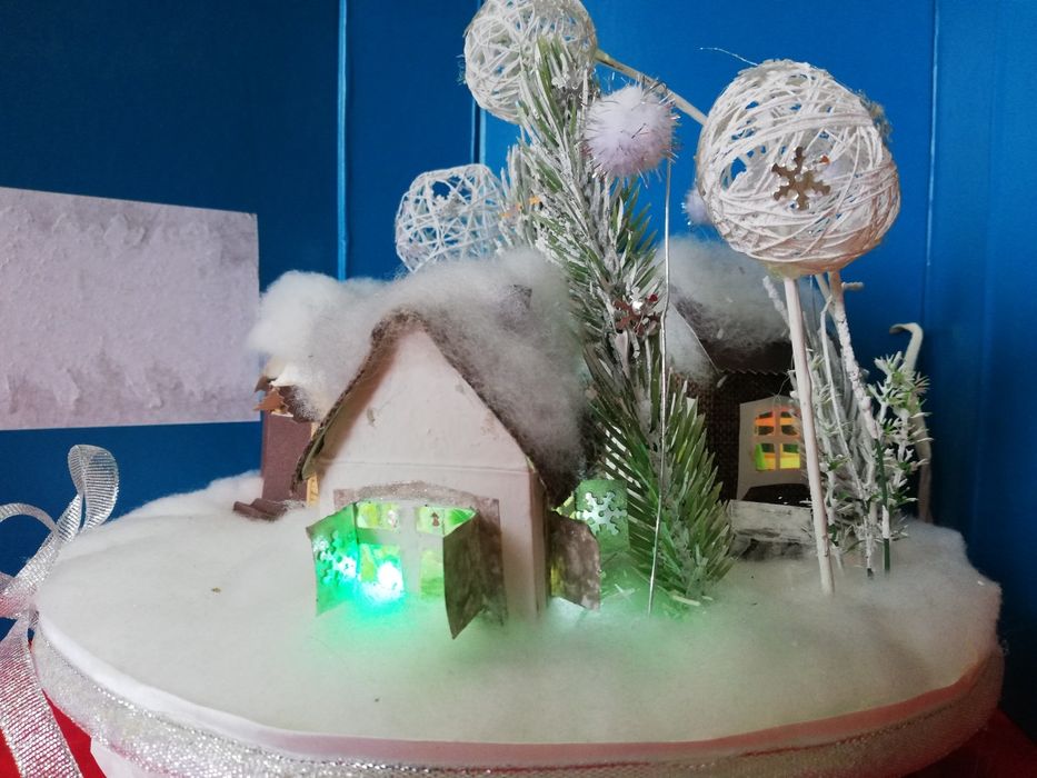 Продам новогодний светильник ночник