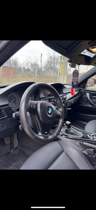 BMW E90 facelift 2.0 diesel
