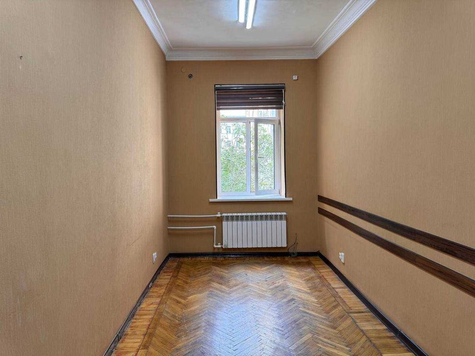 Аренда офиса ЦЕНТР Шота Руставели парк Бобура 13, 28, и 68 кв.м.