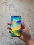 Iphone x ideal sostayana