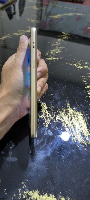 Samsung a8 2018 sroshna