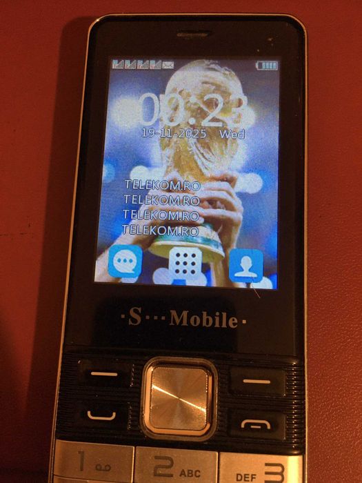 Telefon S Mobile cu 4 cartele