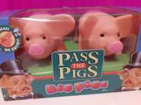 Игра Подай прасенцата Pass the pigs