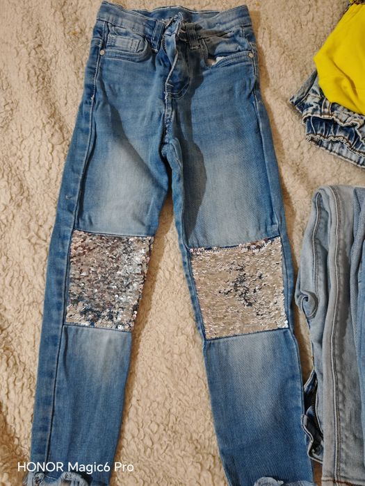 Детски дънки за момиче