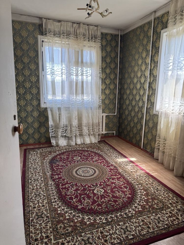 Срочно продается квартира метро чиданзар Ц квартал