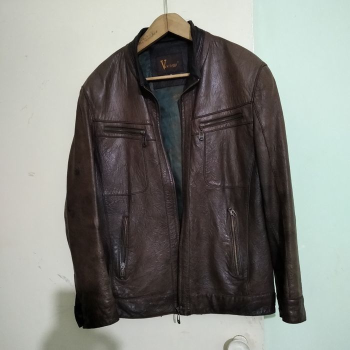 Продам из натуральной кожи.