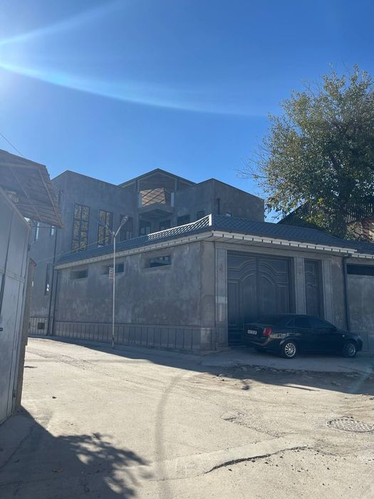 Ҳовли сотилади продаётся дом