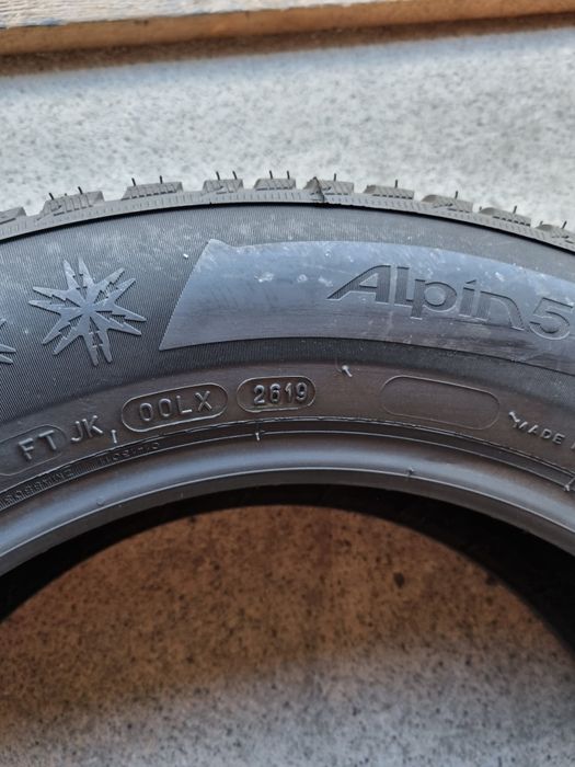 4 anvelope iarna NOI MICHELIN 195/60/16 dot 2019 pret per bucata