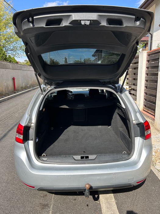 Vand/Schimb Peugeot 308 | 1.6 Blue HDI | 120 cp | Proprietar VARIANTE