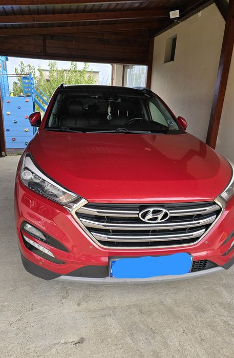 Hyundai Tucson luxury + 1.6 turbo benzina