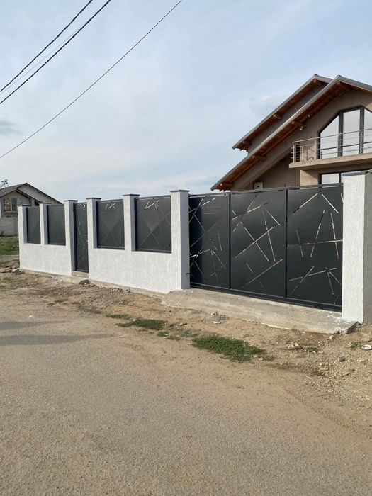 Execut porti metalice