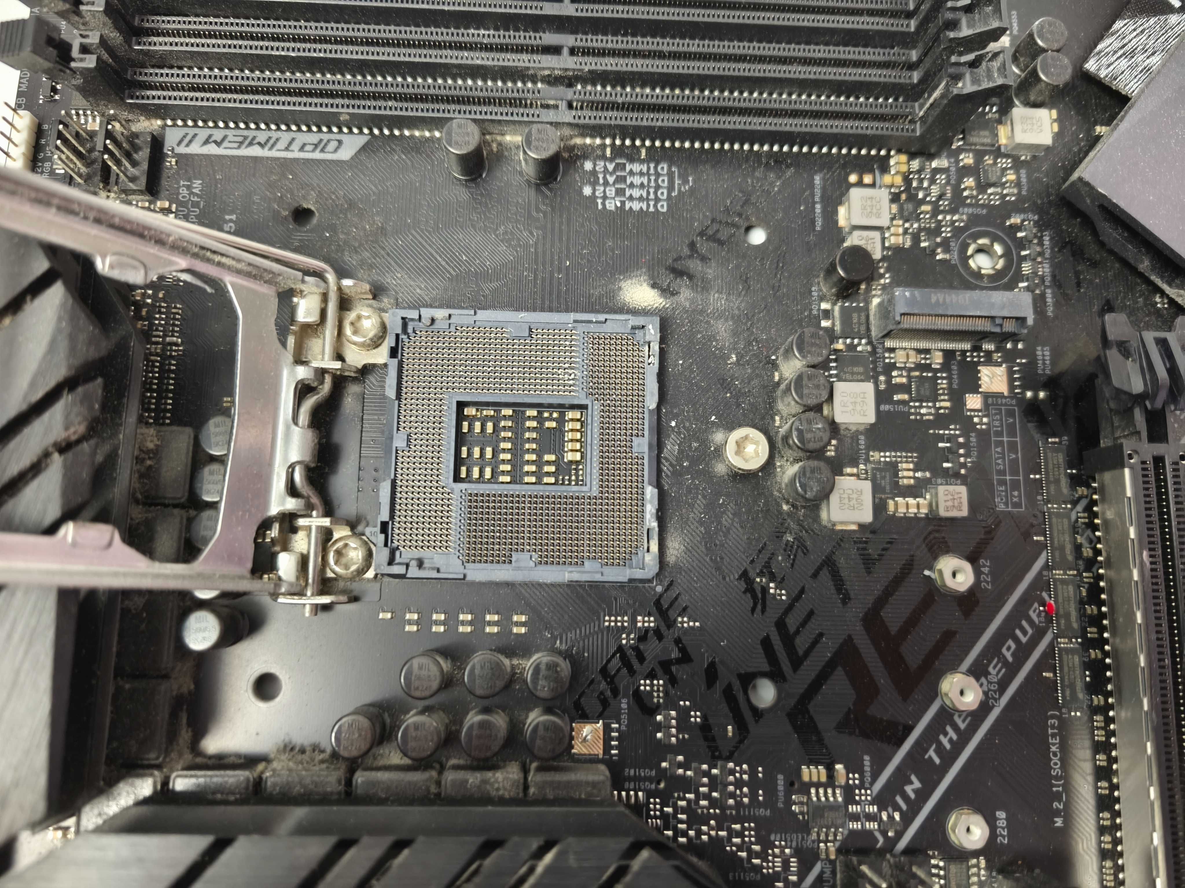 Placa de baza ASUS ROG STRIX Z390-F GAMING soket 1151v2