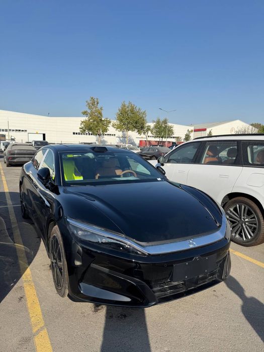 BYD Han L 701 km наличие